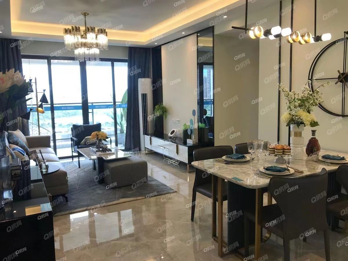 雅居樂華盈四季藍(lán)天-均價(jià)14000元/平