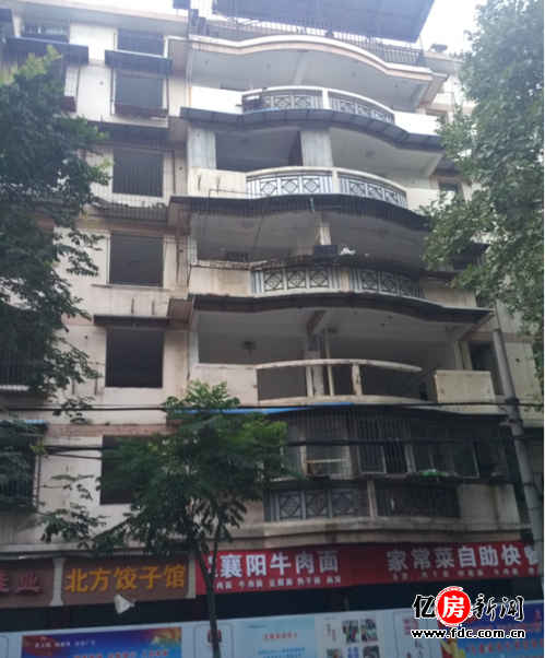 富頤華庭僅是茅崗村西片區的舊改項目