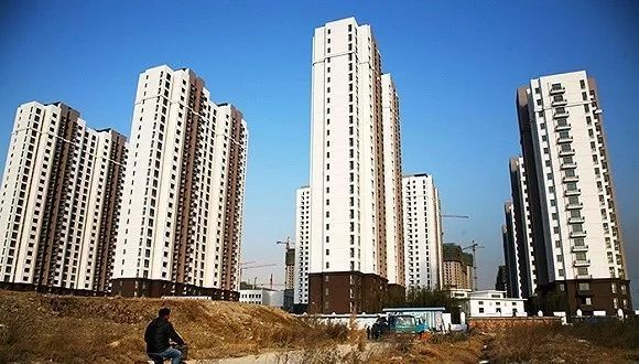 未取得房改資格的在公管房區域內予以安置