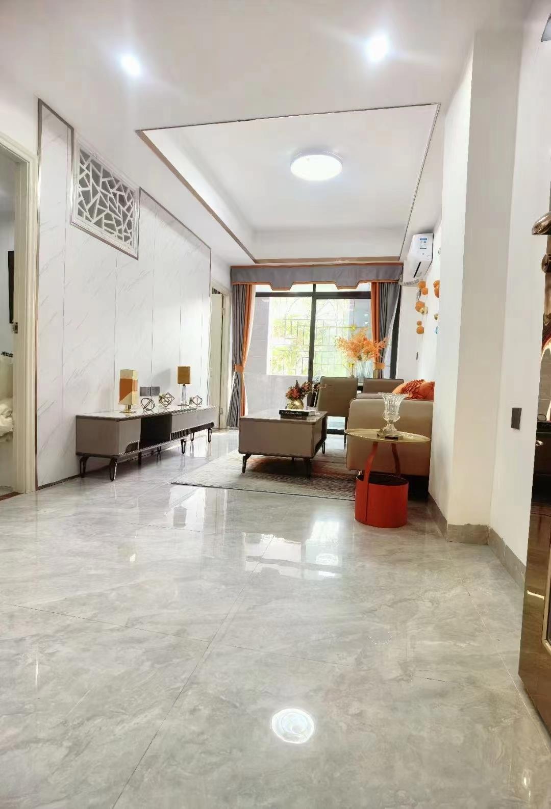 龍華大浪世紀(jì)華庭